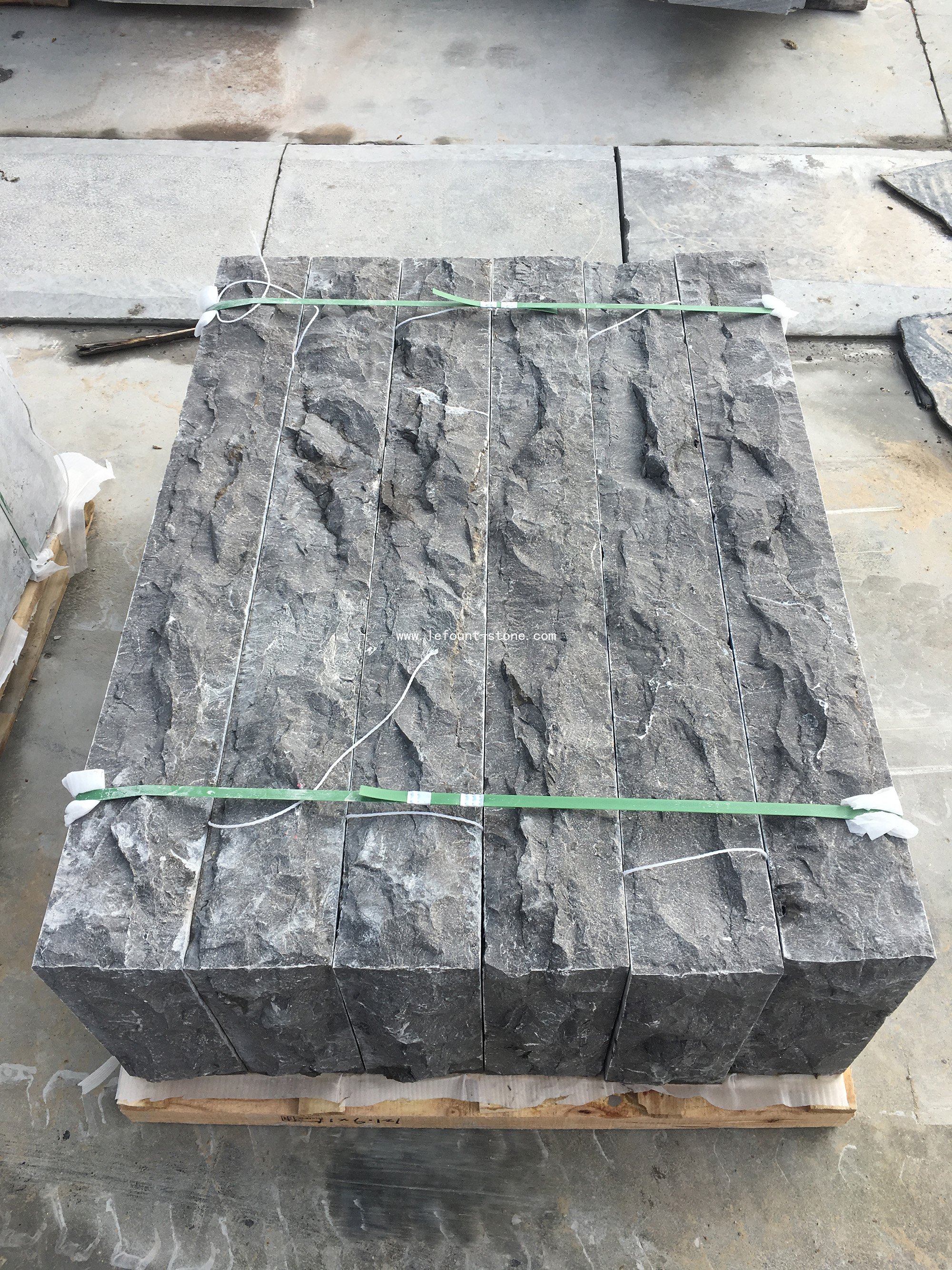 Black basalt wall stone